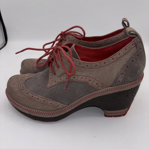 JAMBU Seattle Lace-Up Wing Tipped Heeled Oxford, Dark Charcoal/Red Accents, 6M - Picture 4 of 11